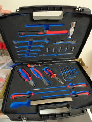 Anti static non ferrous tool kit featuring laser logo service perfect for precision engineering and maintenance applications