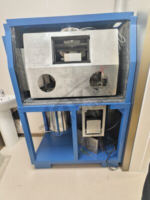 Hệ thống đóng kín an toàn tế bào nóng bức xạ hạt nhân 10-20 năm Tuổi thọ xử lý vật liệu phóng xạ