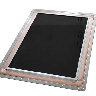 Cửa sổ cách ly tần số vô tuyến được phủ màu đen bằng kim loại kim loại được áp dụng cho các cơ sở truyền thông đòi hỏi hệ thống ức chế EMI